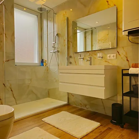 Διαμέρισμα Trg 892