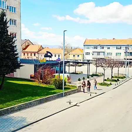 Trg 892 Livno
